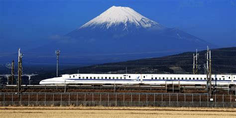 姫路駅から名古屋駅 新幹線 ～時空を超える旅の物語～